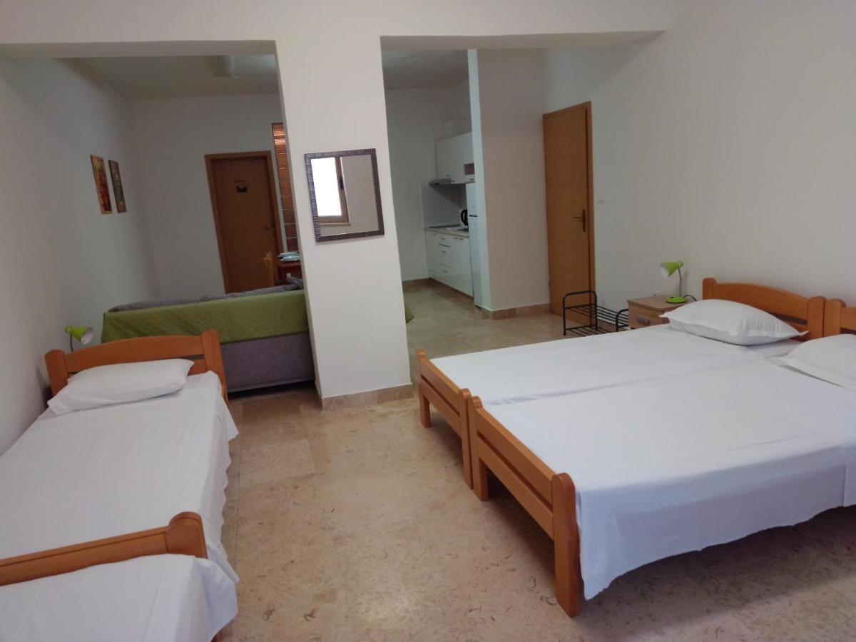 Apartman Sendi Пула Екстер'єр фото